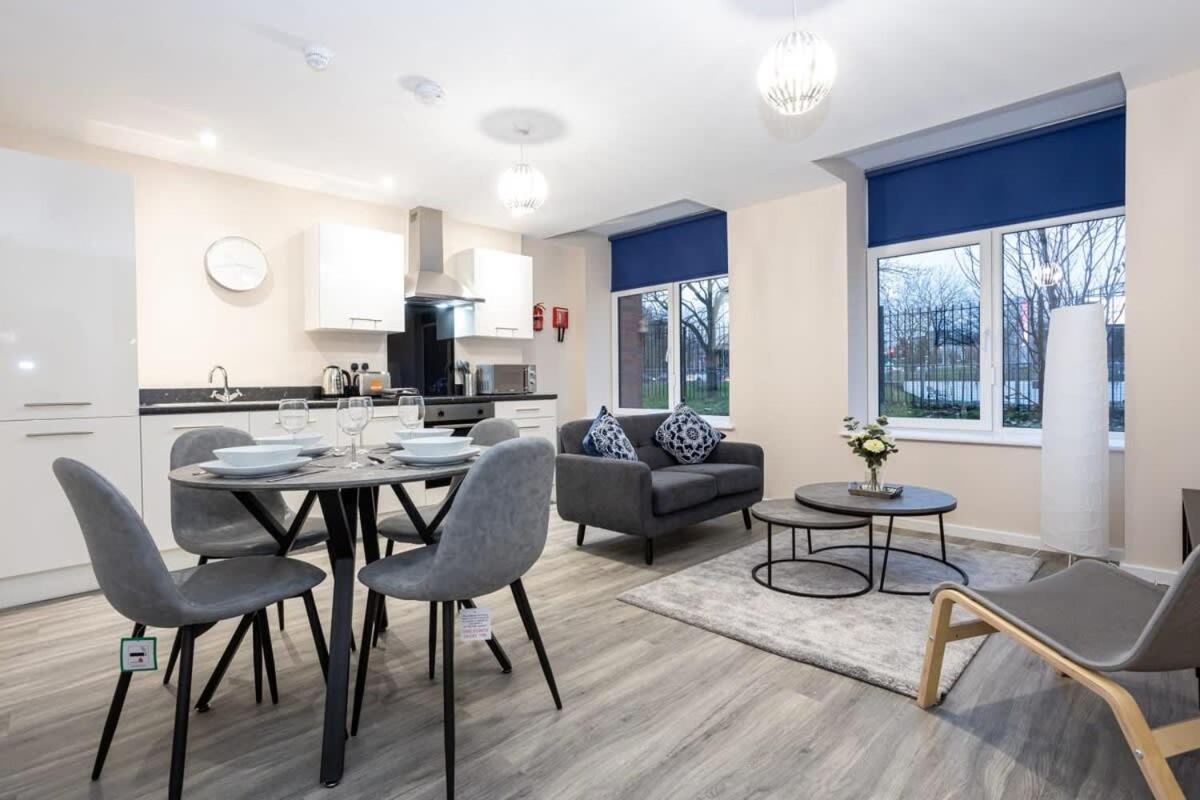 Lovely 1 Bedroom Apartment In Manchester Eksteriør billede